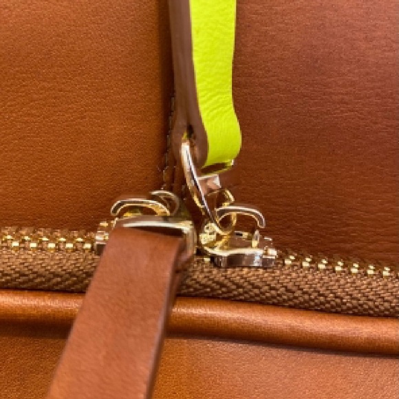 Vintage Genuine Slim Cognac Leather Laptop Backpack School/College/Work/Travel - Picture 12 of 16